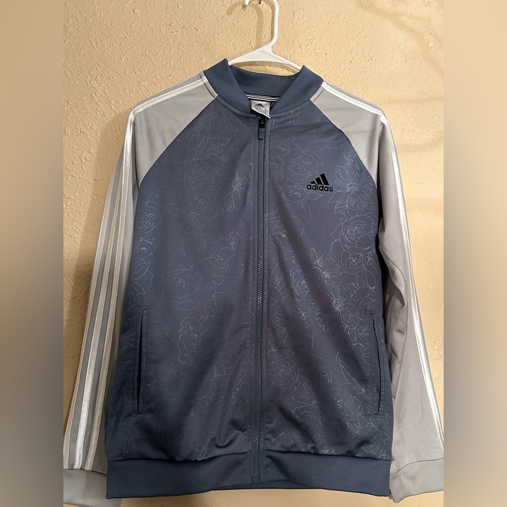 Adidas Sweater
